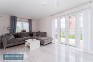 Sitting Room- click for photo gallery